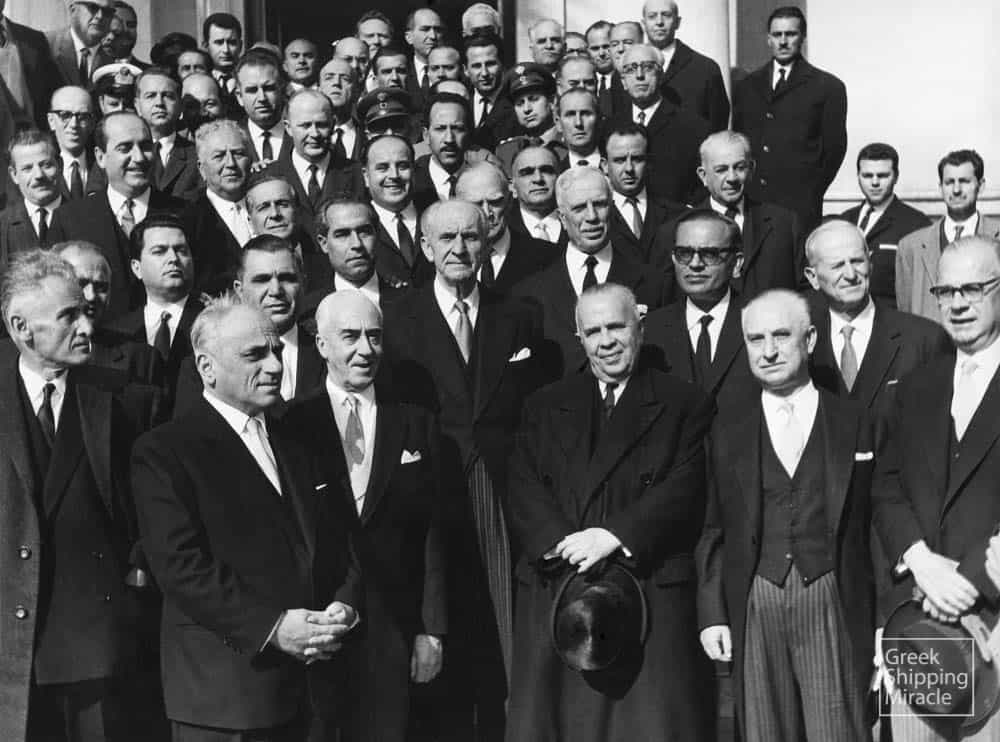 1. Η κυβέρνηση του Γεωργίου Παπανδρέου το 1964.