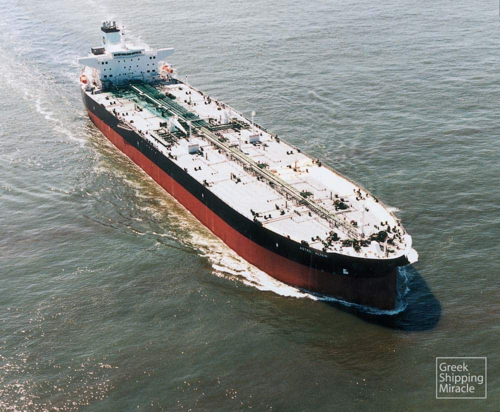 26. Το δεξαμενόπλοιο ASTRO ALTAIR κατασκευάστηκε το 1997 στα ναυπηγεία Daewoo Heavy Industries της Νότιας Κορέας για λογαριασμό εταιρείας υπό τη διαχείριση της Kristen Navigation Inc.