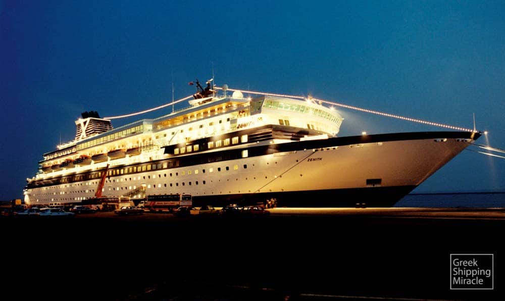 41. Το κρουαζιερόπλοιο ZENITH κατασκευάστηκε το 1992 στα γερμανικά ναυπηγεία Jos. L. Meyer G.m.b.H. & Co., για την Celebrity Cruises του ομίλου Χανδρή.
