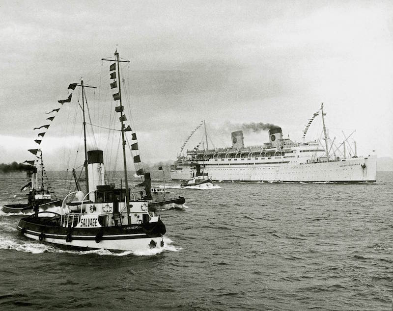 OCEAN LINERS & CRUISE SHIPS