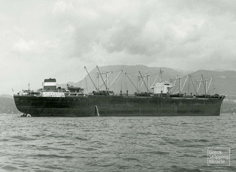 16_DEFIANT_1960_after_lengthening