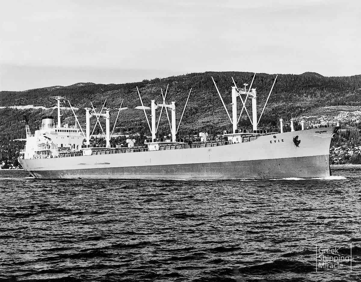 350_EVIE_1970_young_sawyer