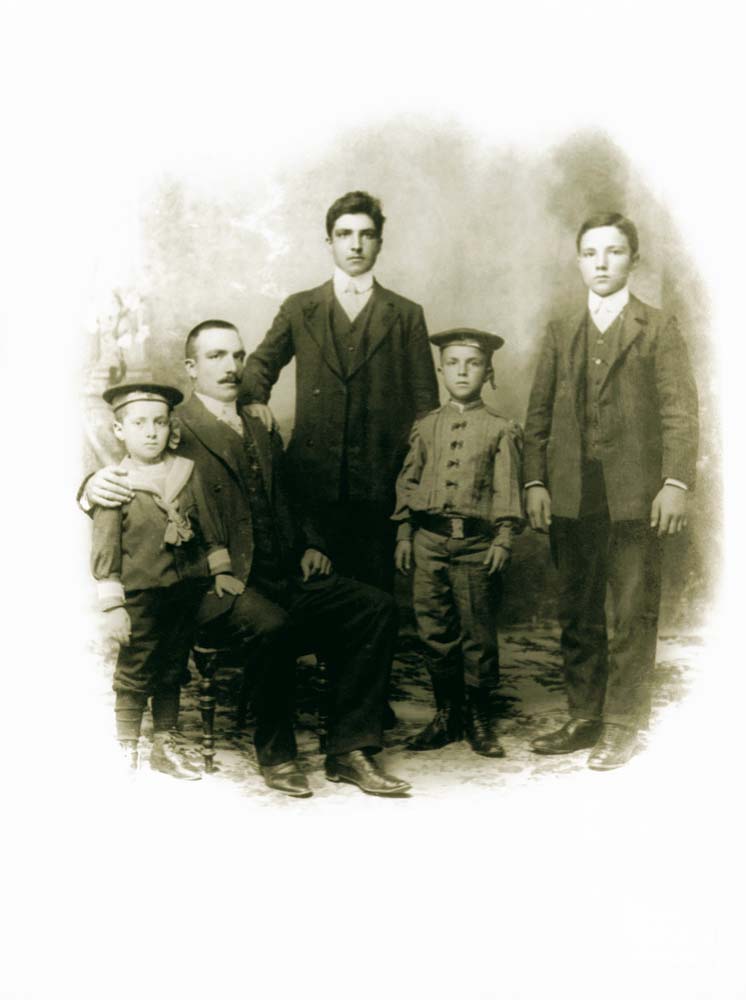 4_COSTIS_ELIAS_LEMOS_DIMITRIO_A_LEMOS_PANTELIS_A_LEMOS_POLYDOROS_A_LEMOS_AND_SPYROS_A_LEMOS-2