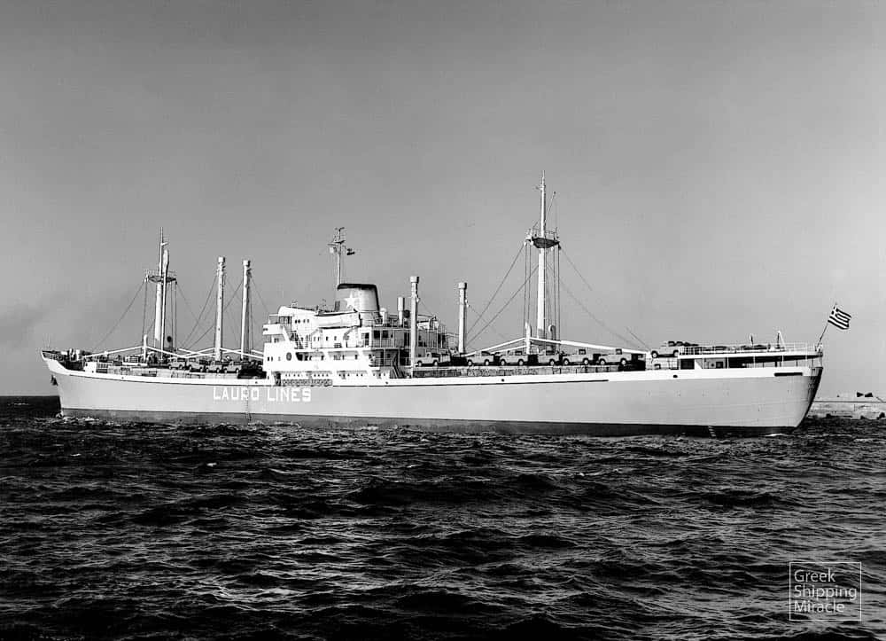 228_NORTH_VISCOUNTESS_1960_young_sawyer