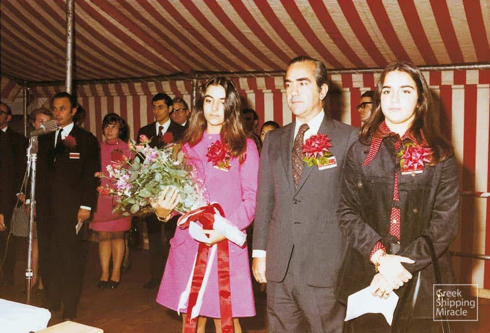 47_ALECOS_N_GOULANDRIS_LOULA_VIOLANDA