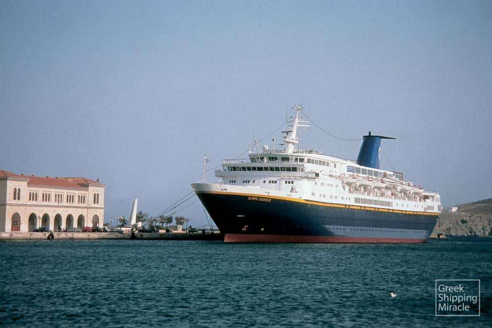 49_OLYMPIC_COUNTESS_1975